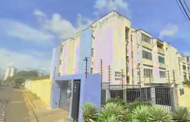 Imagem: O apartamento possui 3 Dormitórios, 2 Banheiros, 2 Vagas na