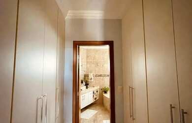 Imagem 9: Sobrado Damha 1 para aluguel tem 482 metros quadrados com 4 quartos