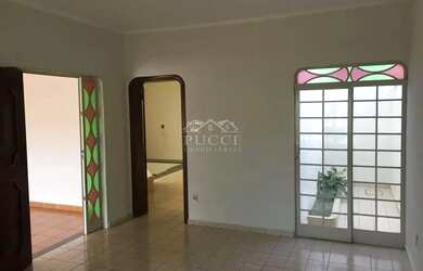 Imagem 3: Imóvel para aluguel possui 269 metros quadrados com 4 quartos em Vila...