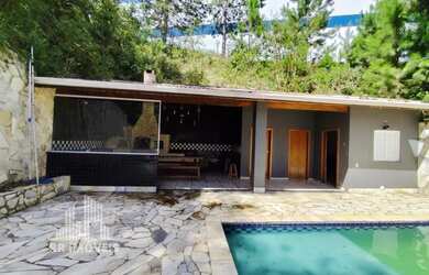 Imagem: A fazenda possui 550m² de Área e está localizado em Portal