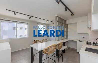 Imagem: O apartamento possui 1 Dormitório, 1 Banheiro, 34m² de Área