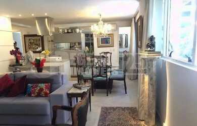 Imagem: Apartamento à venda com 2 quartos no bairro Centro em Florianópolis