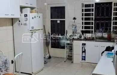 Imagem 15: Casa e Ponto Comercial à Venda