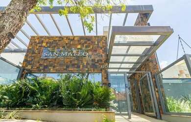 Imagem: A casa em condomínio possui 4 Dormitórios, 4 Banheiros, 2