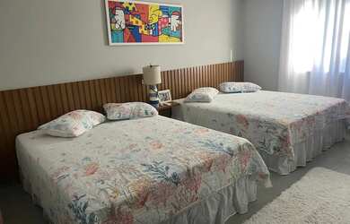 Imagem 3: Angra frente mar. Piscina, Churrasqueira, Acomodam 15 pessoase2 Vagas...