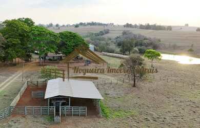 Imagem: A fazenda possui 293.400m² de Área e está localizado em