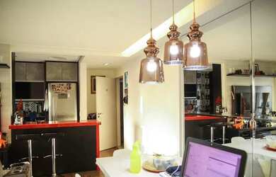 Imagem: O apartamento possui 2 Dormitórios, 2 Banheiros, 1 Vaga na