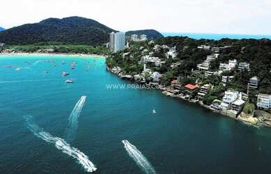 Imagem: A casa em condomínio à venda possui 5 Dormitórios, 5 Banheiros