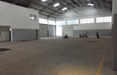 Imagem: O depósito possui 800m² de Área e está localizado em Cidade