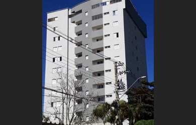 Imagem: O apartamento possui 3 Dormitórios, 1 Banheiro, 2 Vagas na