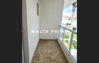 Imagem: A casa possui 3 Dormitórios, 3 Banheiros, 2 Vagas na garagem