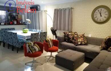 Imagem: O apartamento possui 5 Dormitórios, 1 Banheiro, 4 Vagas na