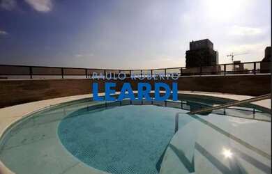 Imagem: O apartamento na cobertura possui 5 Dormitórios, 5 Banheiros