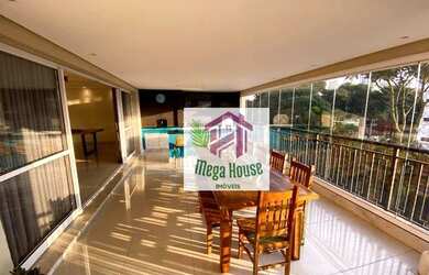 Imagem: O apartamento possui 4 Dormitórios, 3 Banheiros, 3 Vagas na