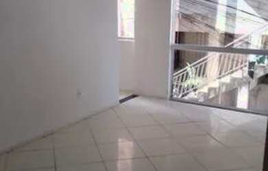 Imagem: A casa possui 2 Dormitórios, 1 Banheiro e está localizado