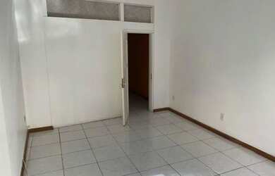 Imagem: O apartamento possui 1 Dormitório, 1 Banheiro, 60m² de Área