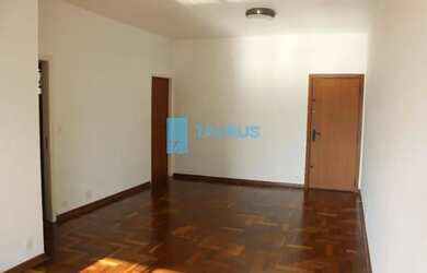 Imagem: O apartamento possui 3 Dormitórios, 3 Banheiros, 2 Vagas na