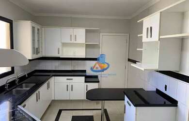 Imagem: O apartamento possui 3 Dormitórios, 4 Banheiros, 3 Vagas na