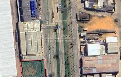 Imagem: O terreno possui 1.200m² de Área e está localizado em Parque