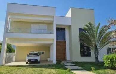 Imagem: A casa em condomínio possui 5 Dormitórios, 5 Banheiros, 4