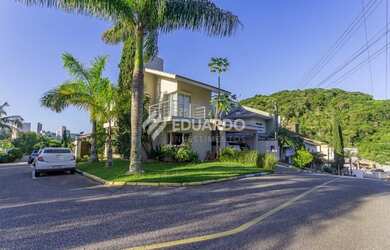 Imagem 2: Casa de alto padrão à venda no Condomínio Residencial Ariribá, Balneário...