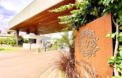 Imagem: O terreno possui 300m² de Área e está localizado em Colônia