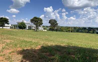 Imagem: O terreno possui 500m² de Área e está localizado em Paranapanema