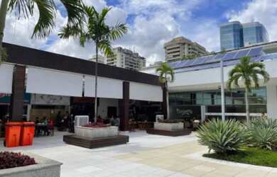 Imagem: O depósito possui 1 Vaga na garagem, 90m² de Área e está