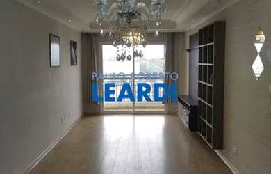 Imagem: O apartamento possui 3 Dormitórios, 2 Banheiros, 2 Vagas na