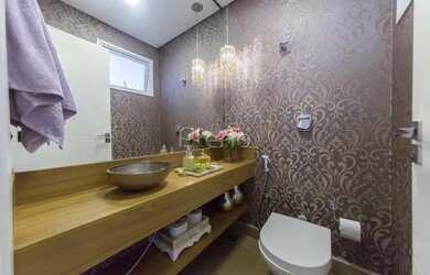 Imagem 9: Venda Casa com 305,00 metroQuadrado, 3 dormitório s , 2 vaga s . Swiss...