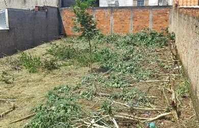 Imagem: O terreno possui 300m² de Área e está localizado em Parque