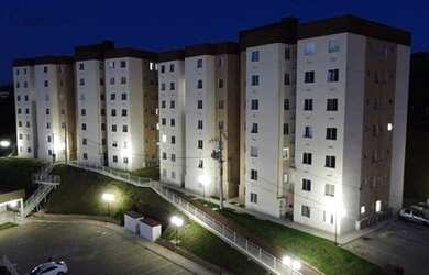 Imagem: O apartamento possui 2 Dormitórios, 1 Banheiro, 1 Vaga na garagem