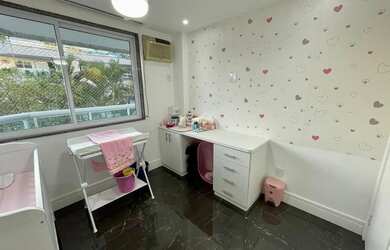 Imagem 16: Recreio 4 Qtos Junto a Padaria Santa Marta e supermercados Zona sul