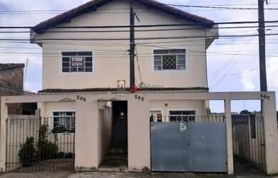 Imagem: A casa possui 1 Dormitório, 1 Banheiro, 1 Vaga na garagem