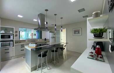 Imagem 14: SOBRADO MOBILIADO DE ÓTIMO PADRÃO, COM PISCINA AQUECIDA, À VENDA NA...