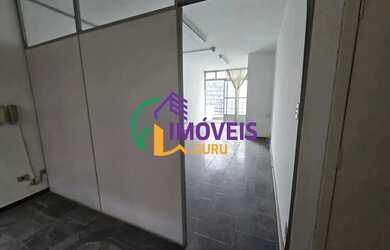 Imagem: O depósito possui 1 Vaga na garagem, 56m² de Área e está