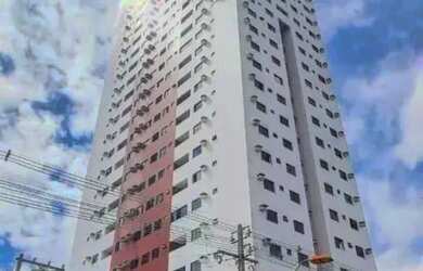 Imagem: O apartamento possui 3 Dormitórios, 2 Banheiros, 1 Vaga na