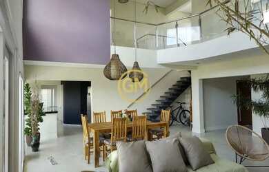 Imagem 8: Sobrado Alto Padrão em Condomínio Vista Privilegiada para Lago e Montanhas