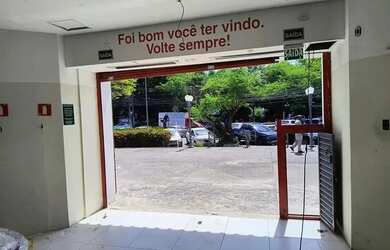 Imagem: O depósito possui 665m² de Área e está localizado em Itaigara