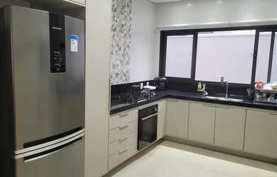 Imagem 3: Casa à venda com 3 quartos, no Parque Portugal!