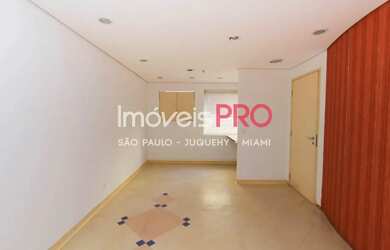 Imagem: O depósito possui 1 Vaga na garagem e 47m² de Área e está