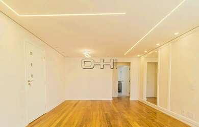 Imagem: O apartamento possui 3 Dormitórios, 4 Banheiros, 2 Vagas na