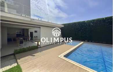 Imagem: A casa em condomínio possui 3 Dormitórios, 4 Banheiros, 2