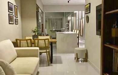 Imagem: A casa possui 2 Dormitórios, 3 Banheiros e está localizado