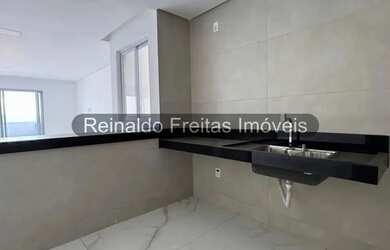 Imagem: Apto Prédio Arranha Céu II