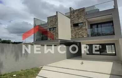 Imagem: Sobrado em Rua Abrão Winter - Xaxim - Curitiba/PR