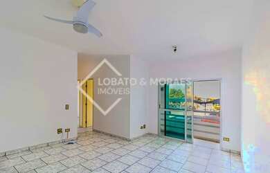 Imagem: O apartamento possui 3 Dormitórios, 2 Banheiros, 1 Vaga na