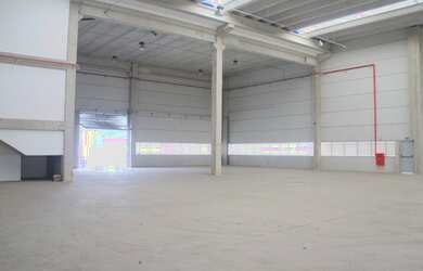 Imagem 10: Galpão Locação Alphaville Tamboré | Novo | Todo Pré-Moldado