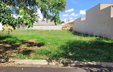 Imagem: O terreno possui 289m² de Área e está localizado em São