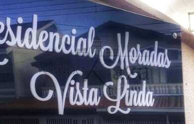 Imagem: A casa em condomínio possui 3 Dormitórios, 2 Banheiros, 3